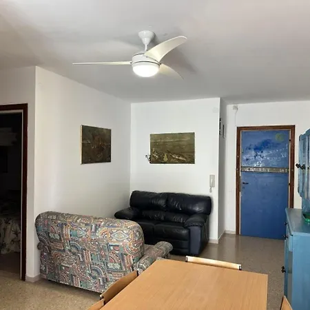 Comfortable In A Great Area *